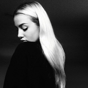 Emilie Adams资料,Emilie Adams最新歌曲,Emilie AdamsMV视频,Emilie Adams音乐专辑,Emilie Adams好听的歌