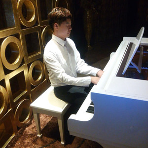 李泉巧资料,李泉巧最新歌曲,李泉巧MV视频,李泉巧音乐专辑,李泉巧好听的歌