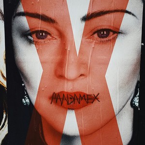 托尔欺泰资料,托尔欺泰最新歌曲,托尔欺泰MV视频,托尔欺泰音乐专辑,托尔欺泰好听的歌