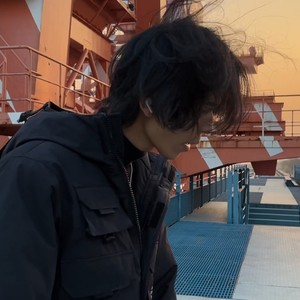 汤姆的混乱空间资料,汤姆的混乱空间最新歌曲,汤姆的混乱空间MV视频,汤姆的混乱空间音乐专辑,汤姆的混乱空间好听的歌