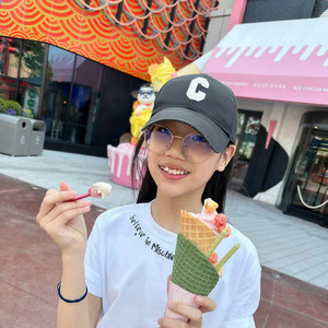 梁梦格资料,梁梦格最新歌曲,梁梦格MV视频,梁梦格音乐专辑,梁梦格好听的歌