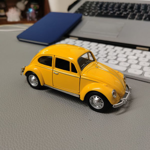 四轮卡车资料,四轮卡车最新歌曲,四轮卡车MV视频,四轮卡车音乐专辑,四轮卡车好听的歌