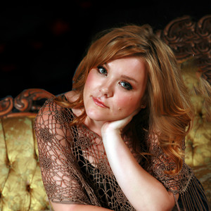 Audra Mae资料,Audra Mae最新歌曲,Audra MaeMV视频,Audra Mae音乐专辑,Audra Mae好听的歌