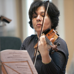 Mihaela Martin资料,Mihaela Martin最新歌曲,Mihaela MartinMV视频,Mihaela Martin音乐专辑,Mihaela Martin好听的歌