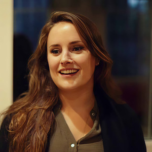 Louise Alder资料,Louise Alder最新歌曲,Louise AlderMV视频,Louise Alder音乐专辑,Louise Alder好听的歌