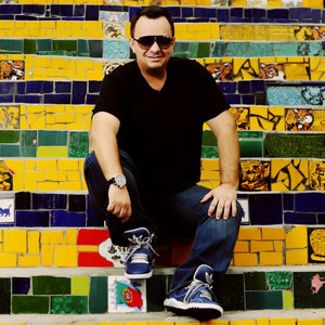 Marcos Carnaval资料,Marcos Carnaval最新歌曲,Marcos CarnavalMV视频,Marcos Carnaval音乐专辑,Marcos Carnaval好听的歌