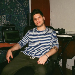 Tony Rodini资料,Tony Rodini最新歌曲,Tony RodiniMV视频,Tony Rodini音乐专辑,Tony Rodini好听的歌