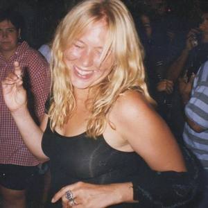 Naomi Bedford资料,Naomi Bedford最新歌曲,Naomi BedfordMV视频,Naomi Bedford音乐专辑,Naomi Bedford好听的歌