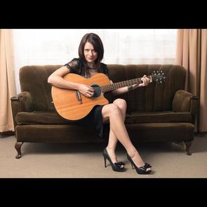 Charlotte Jones资料,Charlotte Jones最新歌曲,Charlotte JonesMV视频,Charlotte Jones音乐专辑,Charlotte Jones好听的歌