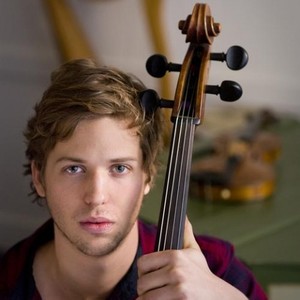 Vieo Abiungo资料,Vieo Abiungo最新歌曲,Vieo AbiungoMV视频,Vieo Abiungo音乐专辑,Vieo Abiungo好听的歌