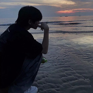 陈谦资料,陈谦最新歌曲,陈谦MV视频,陈谦音乐专辑,陈谦好听的歌