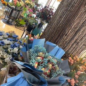 温华资料,温华最新歌曲,温华MV视频,温华音乐专辑,温华好听的歌