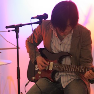 郑云飞资料,郑云飞最新歌曲,郑云飞MV视频,郑云飞音乐专辑,郑云飞好听的歌