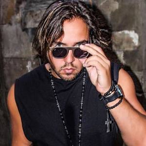 Rey Verçosa资料,Rey Verçosa最新歌曲,Rey VerçosaMV视频,Rey Verçosa音乐专辑,Rey Verçosa好听的歌