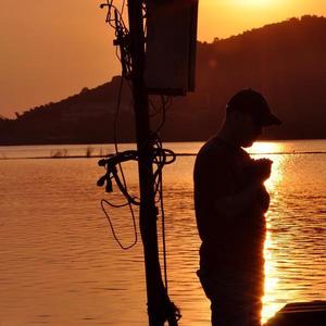 辛赏资料,辛赏最新歌曲,辛赏MV视频,辛赏音乐专辑,辛赏好听的歌