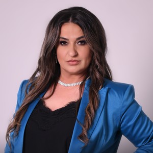 Viola资料,Viola最新歌曲,ViolaMV视频,Viola音乐专辑,Viola好听的歌