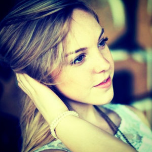 Heather Janssen资料,Heather Janssen最新歌曲,Heather JanssenMV视频,Heather Janssen音乐专辑,Heather Janssen好听的歌