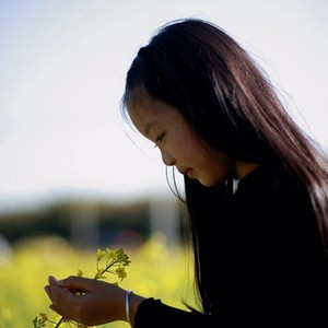 陈依一资料,陈依一最新歌曲,陈依一MV视频,陈依一音乐专辑,陈依一好听的歌