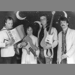 The Moonlighters资料,The Moonlighters最新歌曲,The MoonlightersMV视频,The Moonlighters音乐专辑,The Moonlighters好听的歌