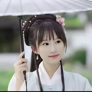 若小霜资料,若小霜最新歌曲,若小霜MV视频,若小霜音乐专辑,若小霜好听的歌