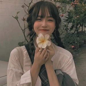 猫腻资料,猫腻最新歌曲,猫腻MV视频,猫腻音乐专辑,猫腻好听的歌