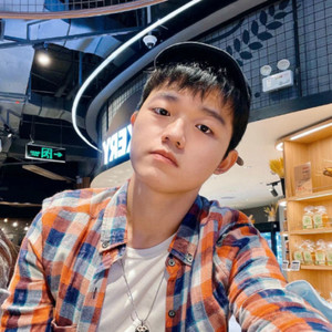 陈梁昊天资料,陈梁昊天最新歌曲,陈梁昊天MV视频,陈梁昊天音乐专辑,陈梁昊天好听的歌