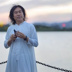 吴思源资料,吴思源最新歌曲,吴思源MV视频,吴思源音乐专辑,吴思源好听的歌