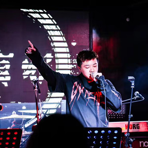 王伟任资料,王伟任最新歌曲,王伟任MV视频,王伟任音乐专辑,王伟任好听的歌