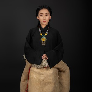 杨静美朵资料,杨静美朵最新歌曲,杨静美朵MV视频,杨静美朵音乐专辑,杨静美朵好听的歌