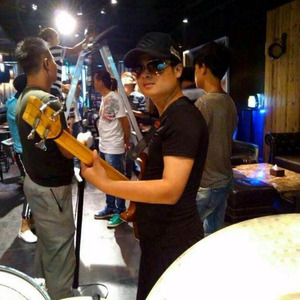 李照启资料,李照启最新歌曲,李照启MV视频,李照启音乐专辑,李照启好听的歌