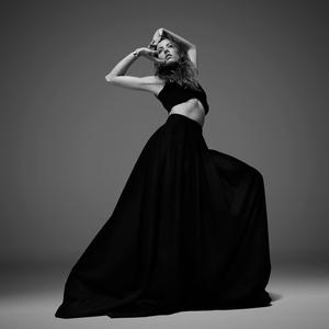 KARI资料,KARI最新歌曲,KARIMV视频,KARI音乐专辑,KARI好听的歌