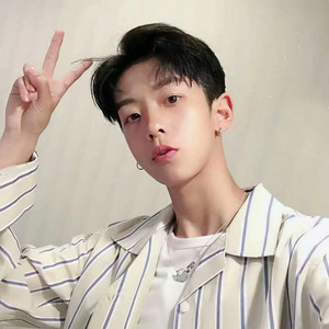 小哲呀资料,小哲呀最新歌曲,小哲呀MV视频,小哲呀音乐专辑,小哲呀好听的歌