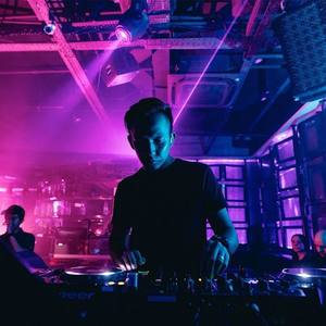 Effen资料,Effen最新歌曲,EffenMV视频,Effen音乐专辑,Effen好听的歌