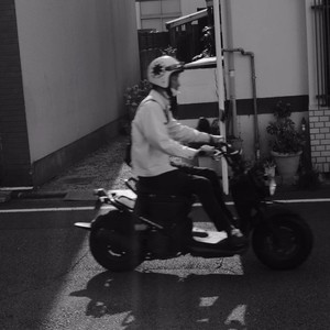 痴想青年资料,痴想青年最新歌曲,痴想青年MV视频,痴想青年音乐专辑,痴想青年好听的歌