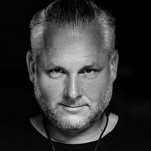 Tom Schön资料,Tom Schön最新歌曲,Tom SchönMV视频,Tom Schön音乐专辑,Tom Schön好听的歌