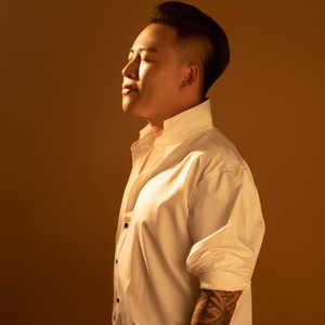 王国庆资料,王国庆最新歌曲,王国庆MV视频,王国庆音乐专辑,王国庆好听的歌