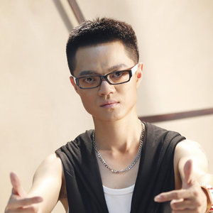 封雷资料,封雷最新歌曲,封雷MV视频,封雷音乐专辑,封雷好听的歌