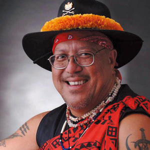 Dennis Kamakahi资料,Dennis Kamakahi最新歌曲,Dennis KamakahiMV视频,Dennis Kamakahi音乐专辑,Dennis Kamakahi好听的歌