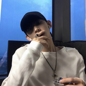 小阳资料,小阳最新歌曲,小阳MV视频,小阳音乐专辑,小阳好听的歌