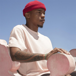 Muzi资料,Muzi最新歌曲,MuziMV视频,Muzi音乐专辑,Muzi好听的歌