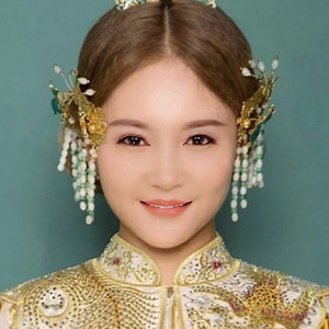 张兰兰资料,张兰兰最新歌曲,张兰兰MV视频,张兰兰音乐专辑,张兰兰好听的歌