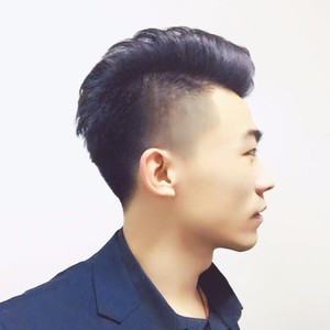 伯爵Tomy资料,伯爵Tomy最新歌曲,伯爵TomyMV视频,伯爵Tomy音乐专辑,伯爵Tomy好听的歌