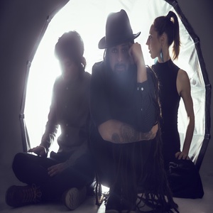 变色蝴蝶资料,变色蝴蝶最新歌曲,变色蝴蝶MV视频,变色蝴蝶音乐专辑,变色蝴蝶好听的歌