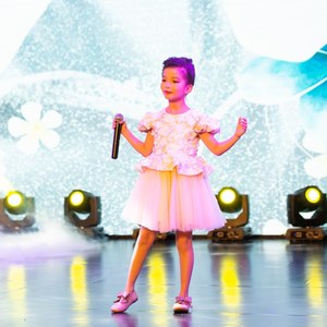 赵隽资料,赵隽最新歌曲,赵隽MV视频,赵隽音乐专辑,赵隽好听的歌