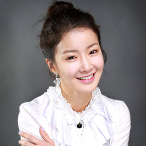 이시영 (李诗英)资料,이시영 (李诗英)最新歌曲,이시영 (李诗英)MV视频,이시영 (李诗英)音乐专辑,이시영 (李诗英)好听的歌