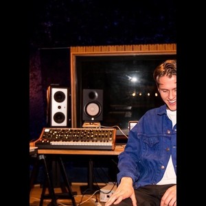 Hampus Lindvall资料,Hampus Lindvall最新歌曲,Hampus LindvallMV视频,Hampus Lindvall音乐专辑,Hampus Lindvall好听的歌