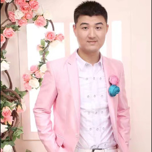 龍羿滎资料,龍羿滎最新歌曲,龍羿滎MV视频,龍羿滎音乐专辑,龍羿滎好听的歌
