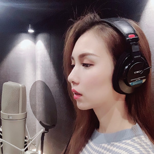 女正与资料,女正与最新歌曲,女正与MV视频,女正与音乐专辑,女正与好听的歌