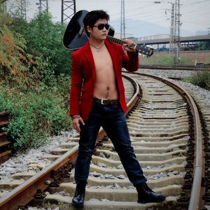 王孟西资料,王孟西最新歌曲,王孟西MV视频,王孟西音乐专辑,王孟西好听的歌