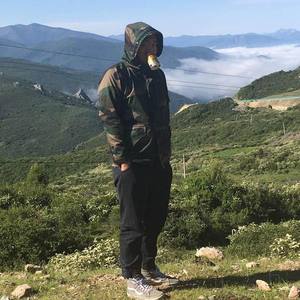 甘子毅BlackSun资料,甘子毅BlackSun最新歌曲,甘子毅BlackSunMV视频,甘子毅BlackSun音乐专辑,甘子毅BlackSun好听的歌